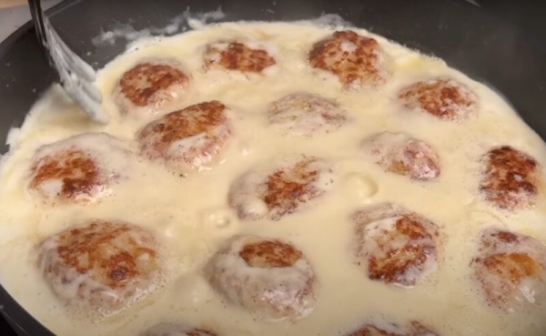 Тефтели в сливочном соусе: рецепт «просто песня». Так вкусно я ещё не готовила Тефтели в сливочном соусе: рецепт «просто песня». Так вкусно я ещё не готовила