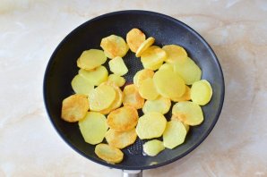 Мясо по-французски с курицей