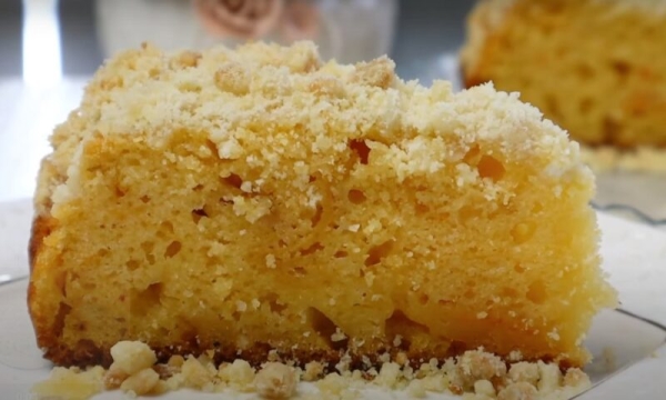 Ностальгия из 90-х. Потрясающий пирог на варенье и кефире — простой и вкусный Ностальгия из 90-х. Потрясающий пирог на варенье и кефире — простой и вкусный