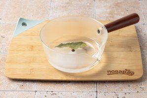 Маринованный чеснок по-азербайджански