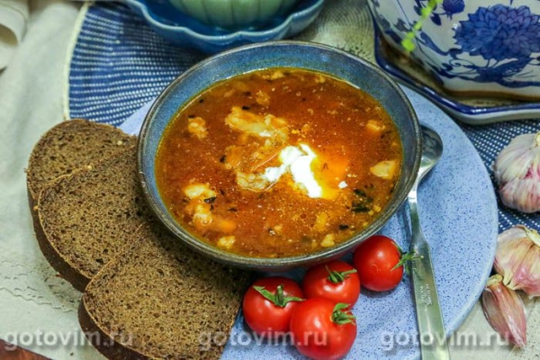 Борщ с говядиной и нутом