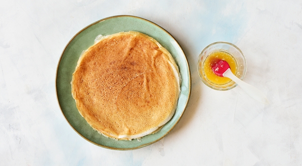 Блины на кефире на дрожжах, пошаговый рецепт с фото на 220 ккал