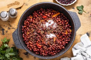 Салат с фасолью на зиму