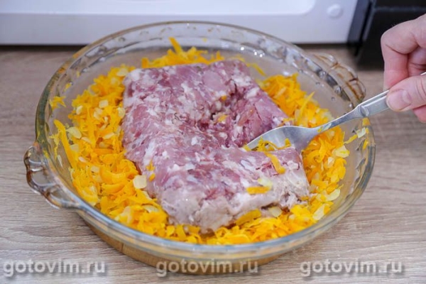 Мясная лазанья с соусом бешамель в микроволновке