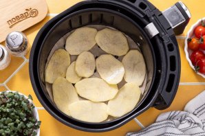 Чипсы из картошки в аэрогриле Чипсы из картошки в аэрогриле