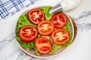 Помидоры с творожным сыром и чесноком Помидоры с творожным сыром и чесноком