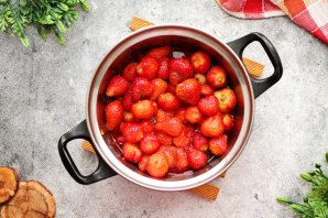 Варенье из клубники с лимоном Варенье из клубники с лимоном