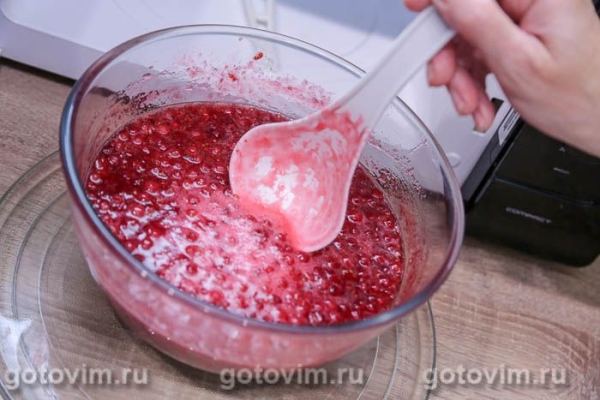 Варенье из красной смородины с малиной в микроволновке Варенье из красной смородины с малиной в микроволновке