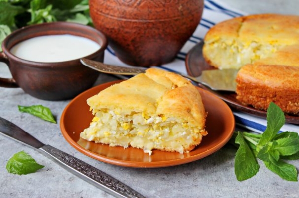 Пирог на майонезе и сметане Пирог на майонезе и сметане