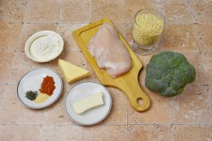 Птитим с курицей и брокколи