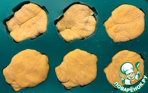 Булочки-кролики с яблочным пюре Булочки-кролики с яблочным пюре