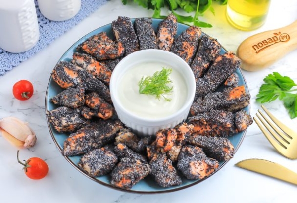 Жареный лосось с маком