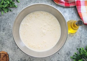 Шоколадный торт с малиной и голубикой