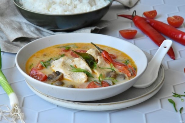 Том кха Том кха