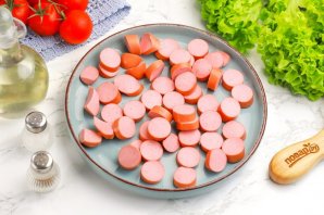 Котлеты из сосисок Котлеты из сосисок