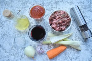 Лазанья с фаршем от Джейми Оливера Лазанья с фаршем от Джейми Оливера