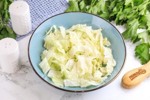 Салат с мидиями и помидорами Салат с мидиями и помидорами