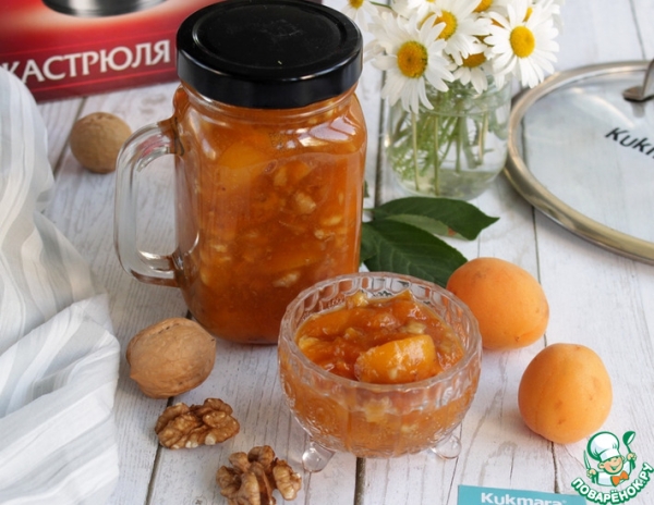 Абрикосовое варенье с орехами Абрикосовое варенье с орехами
