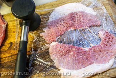 Свиные рулетики с вялеными томатами и моцареллой Свиные рулетики с вялеными томатами и моцареллой