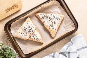 Лаваш с сыром в духовке