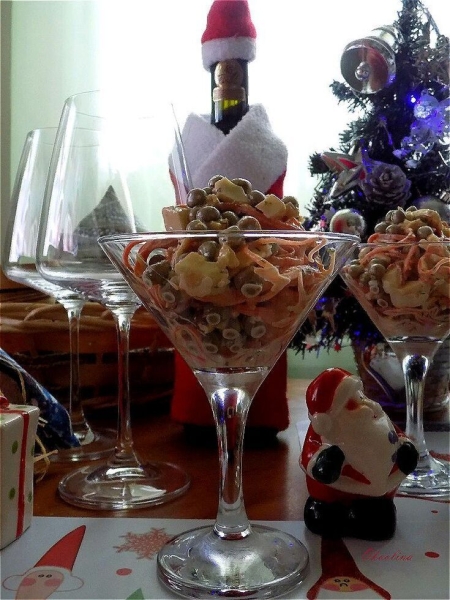 Салат с зелёным горошком