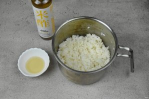 Суши сэндвич с креветкой Суши сэндвич с креветкой