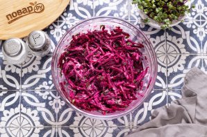 Салат из вареной свеклы Салат из вареной свеклы