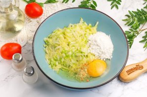 Картофельные драники с кабачками Картофельные драники с кабачками