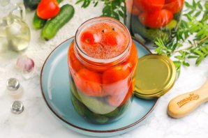 Помидоры с огурцами (закатки) Помидоры с огурцами (закатки)