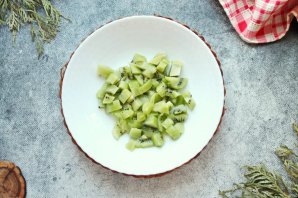 Фруктовый салат с нектарином и бананом Фруктовый салат с нектарином и бананом