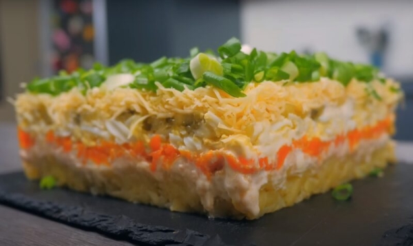 Вместо надоевшего Оливье. Сразу 3 вкусных салата на Новогодний стол Вместо надоевшего Оливье. Сразу 3 вкусных салата на Новогодний стол