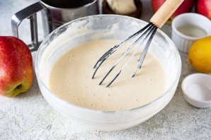 Блинчики с яблоками Блинчики с яблоками