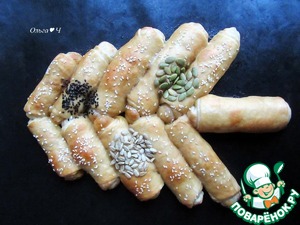 Разборный пирог-ёлочка "Тунец и капуста" Разборный пирог-ёлочка "Тунец и капуста"