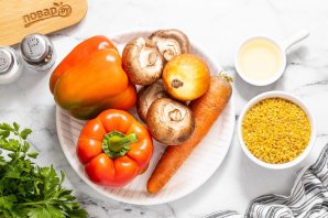 Перцы фаршированные булгуром и грибами Перцы фаршированные булгуром и грибами