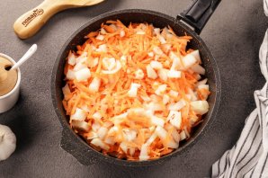 Икра из кабачков жареная Икра из кабачков жареная