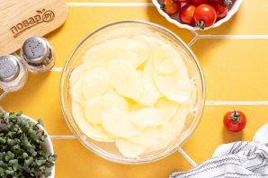 Чипсы из картошки в аэрогриле Чипсы из картошки в аэрогриле
