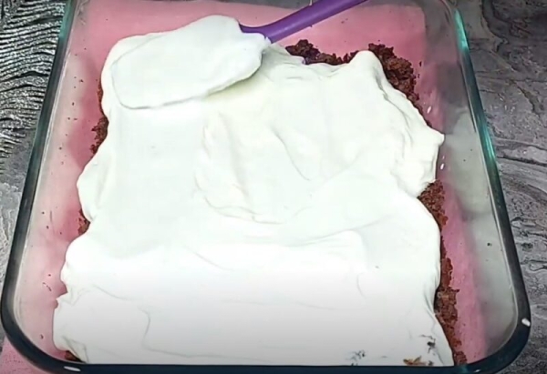 Пеку пока закипает чайник. Торт «Десятиминутка» — невероятно вкусно и просто Пеку пока закипает чайник. Торт «Десятиминутка» — невероятно вкусно и просто