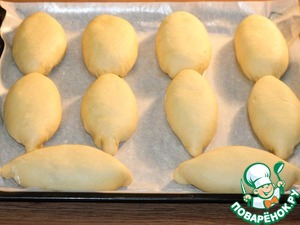 Пирожки с яблочной начинкой