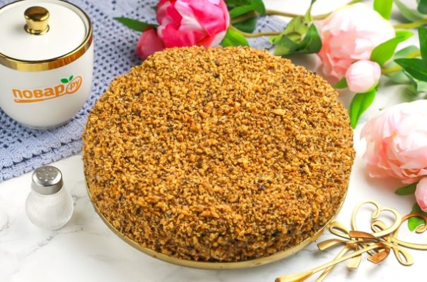 Сметанный торт по бабушкиному рецепту Сметанный торт по бабушкиному рецепту