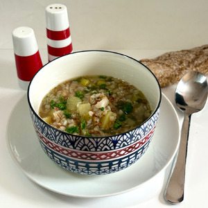 Айнтопф с гречкой и луком-пореем