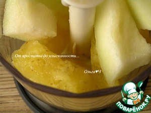 Ананасово-дынный смузи