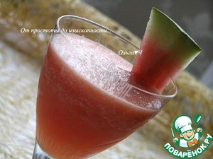 Арбузно-ананасовый коктейль