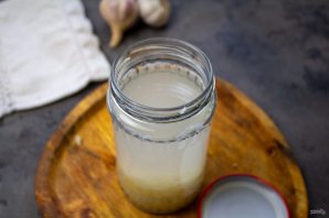 Настойка чеснока на спирту Настойка чеснока на спирту