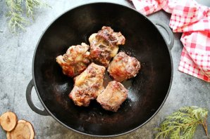 Говяжий хвост с картошкой Говяжий хвост с картошкой