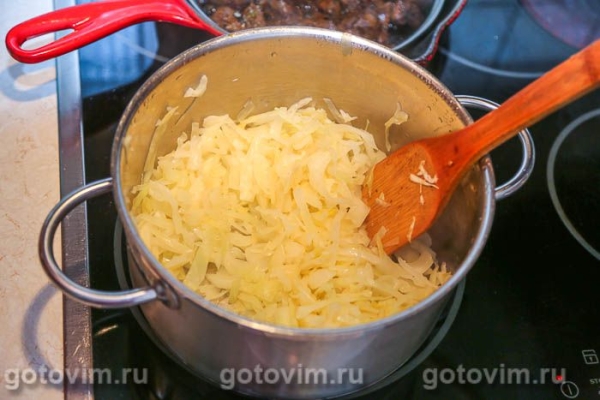 Бигус из квашеной капусты с сердечками индейки