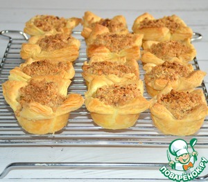 Слойки с яблоками и миндалем Слойки с яблоками и миндалем