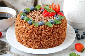 Торт "Гости на пороге" Торт "Гости на пороге"