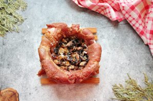 Новогодний мясной шар Новогодний мясной шар