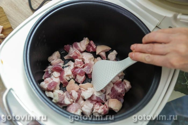 Бигус с квашеной капустой в мультиварке Бигус с квашеной капустой в мультиварке