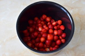 Варенье из клубники в мультиварке Варенье из клубники в мультиварке